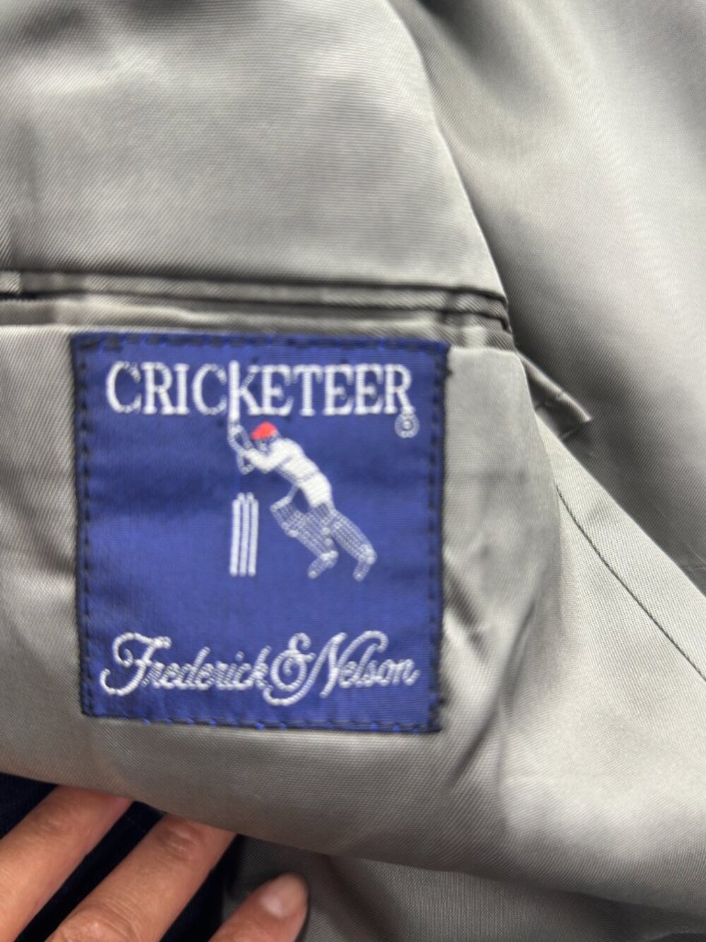 Cricketeer Frederick & Nelson Blazer Navy Pinstripe 100% Pure Wool Tailored USA - Picture 5 of 16